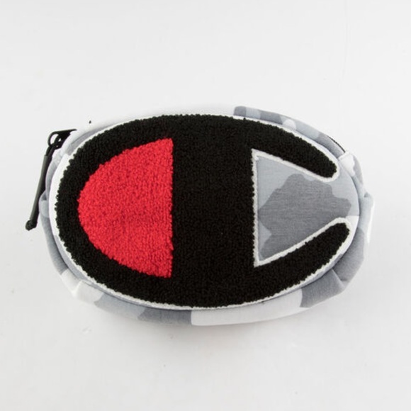 Champion White Camo Fanny Pack✨ - Picture 4 of 4